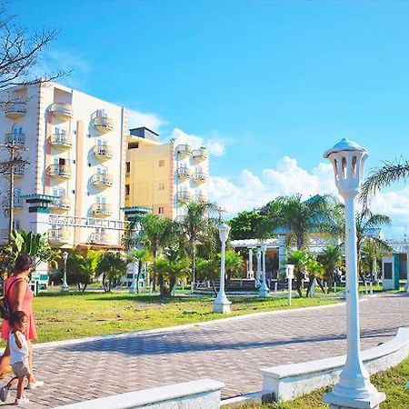 Hotel Art Deco Beach La Ceiba Kültér fotó