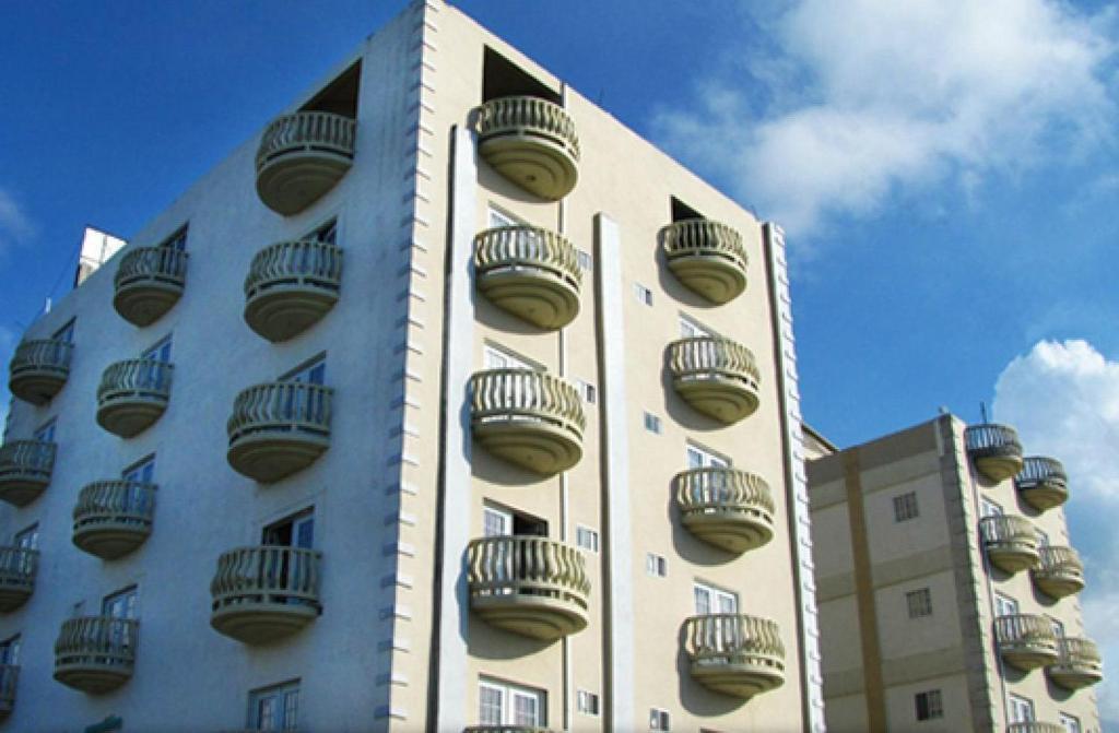Hotel Art Deco Beach La Ceiba Kültér fotó